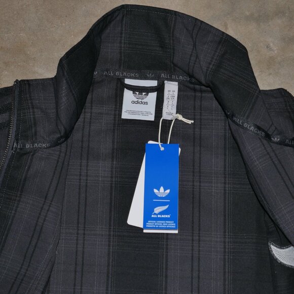 Adidas All Blacks Firebird Jacket Men’s Size L New Zealand Rugby KG4633 NWT $140 - Picture 8 of 11